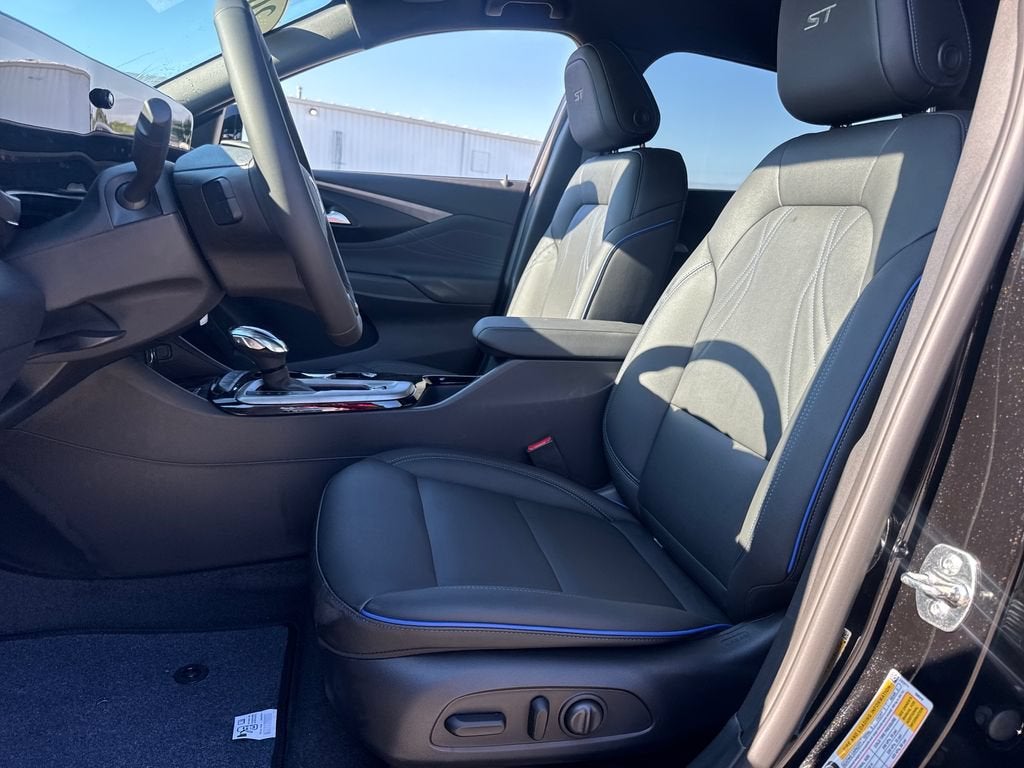 2026 Buick Envista Sport Touring - Photo 14