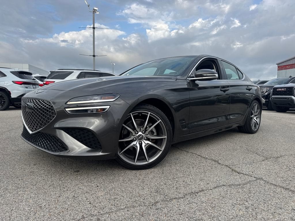 2023 Genesis G70 2.0T Standard's photo