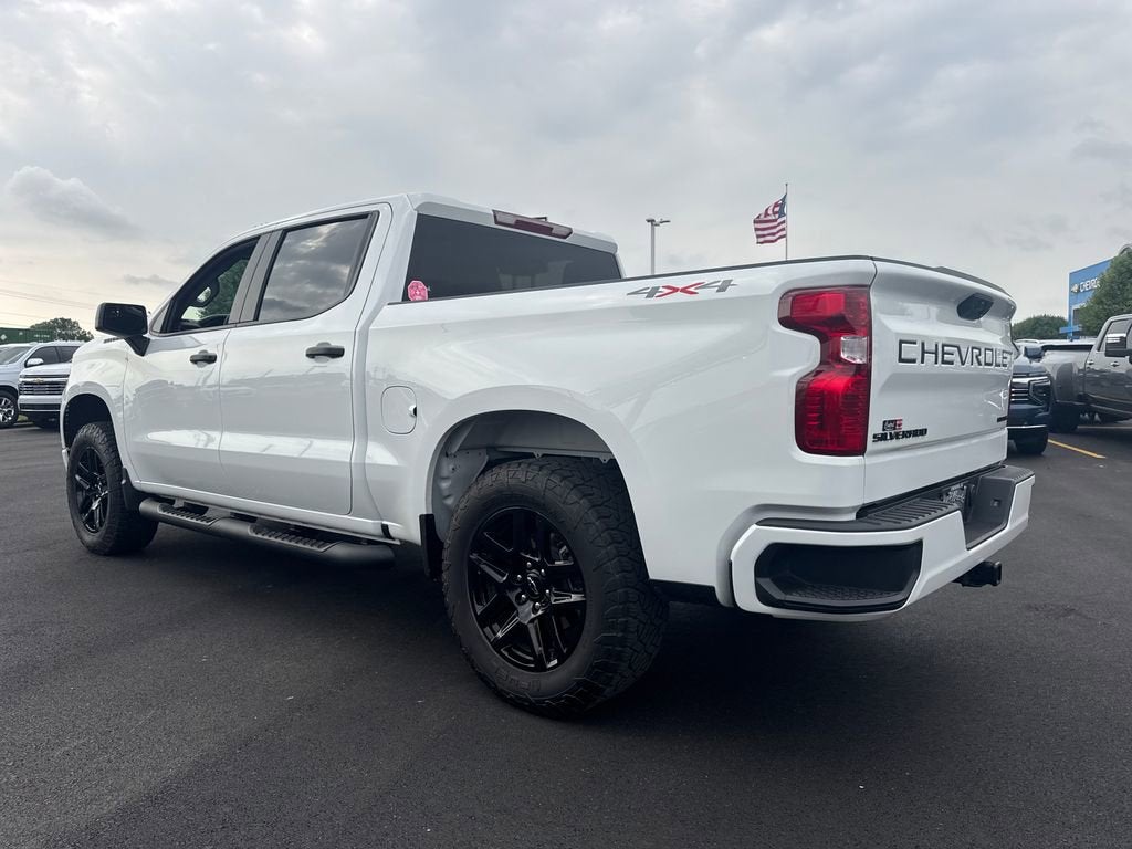 2025 Chevrolet Silverado 1500 Custom
