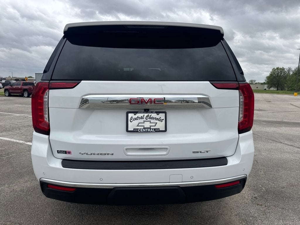 2024 GMC Yukon SLT