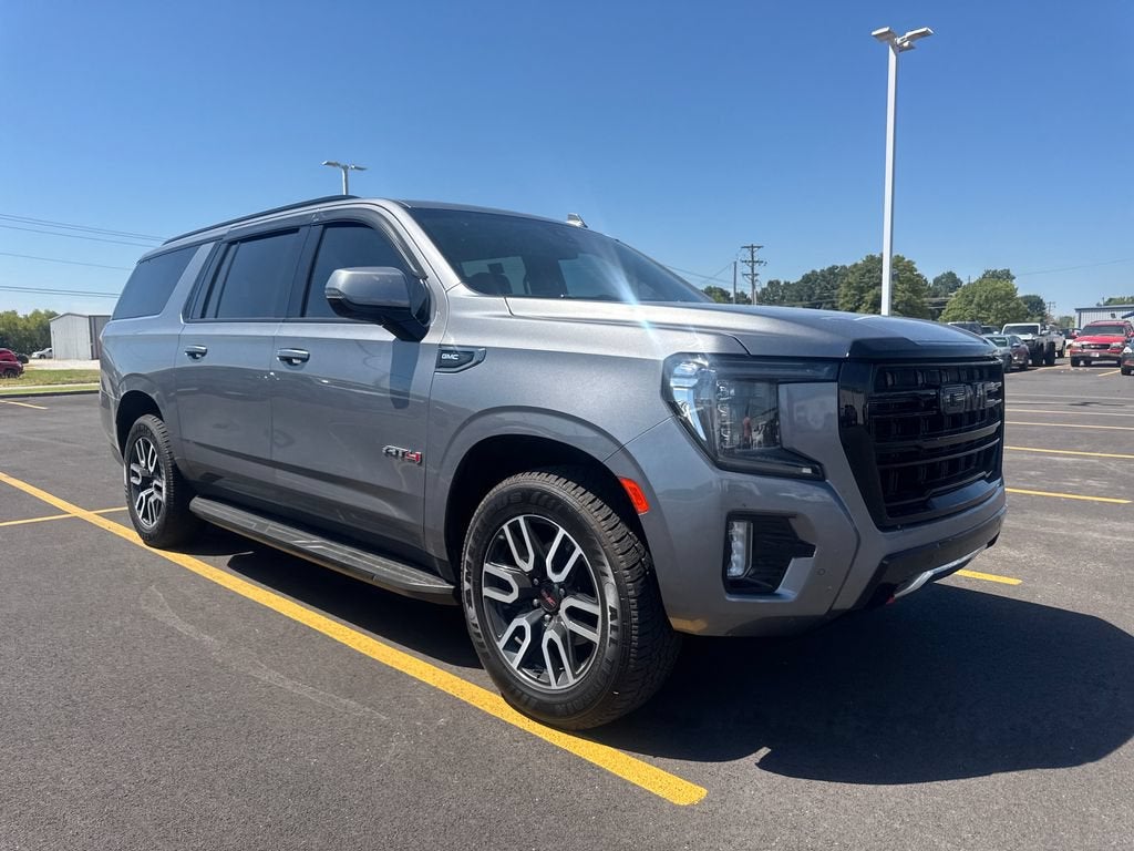 2021 GMC Yukon XL AT4