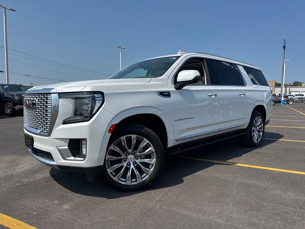 2022 GMC Yukon XL Denali