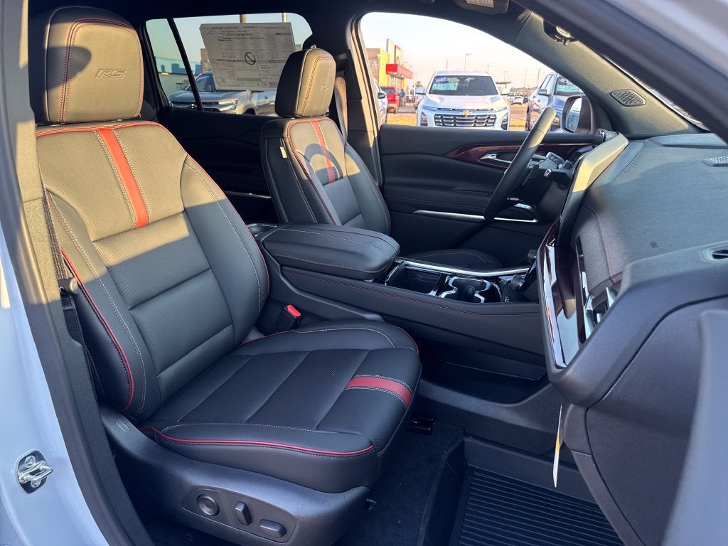 2027 Chevrolet Traverse RS