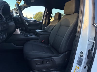 2023 Chevrolet Suburban LS