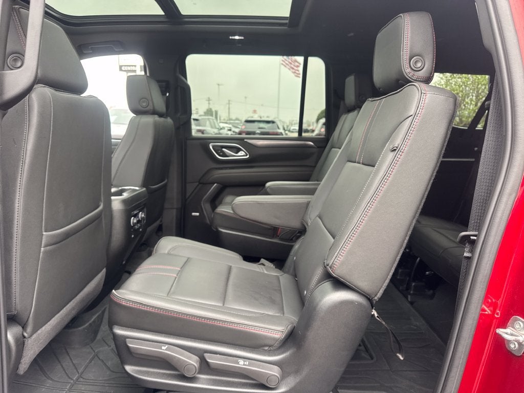 2024 Chevrolet Suburban RST