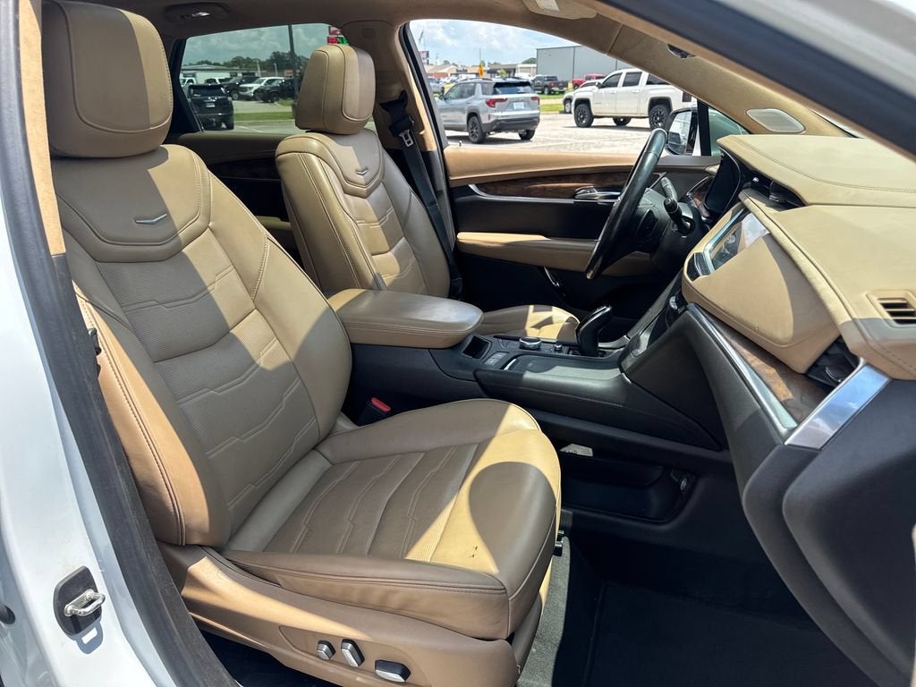 2021 Cadillac XT5 FWD Premium Luxury