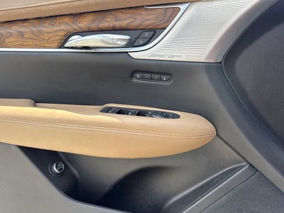 2021 Cadillac XT5 FWD Premium Luxury