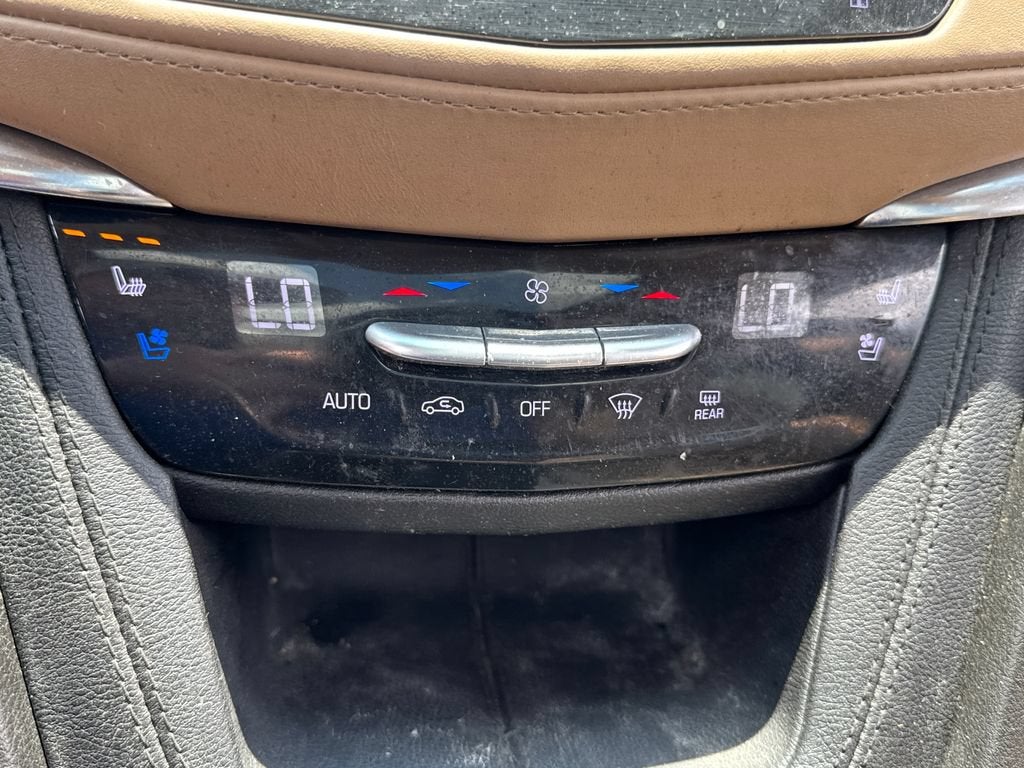 2021 Cadillac XT5 FWD Premium Luxury