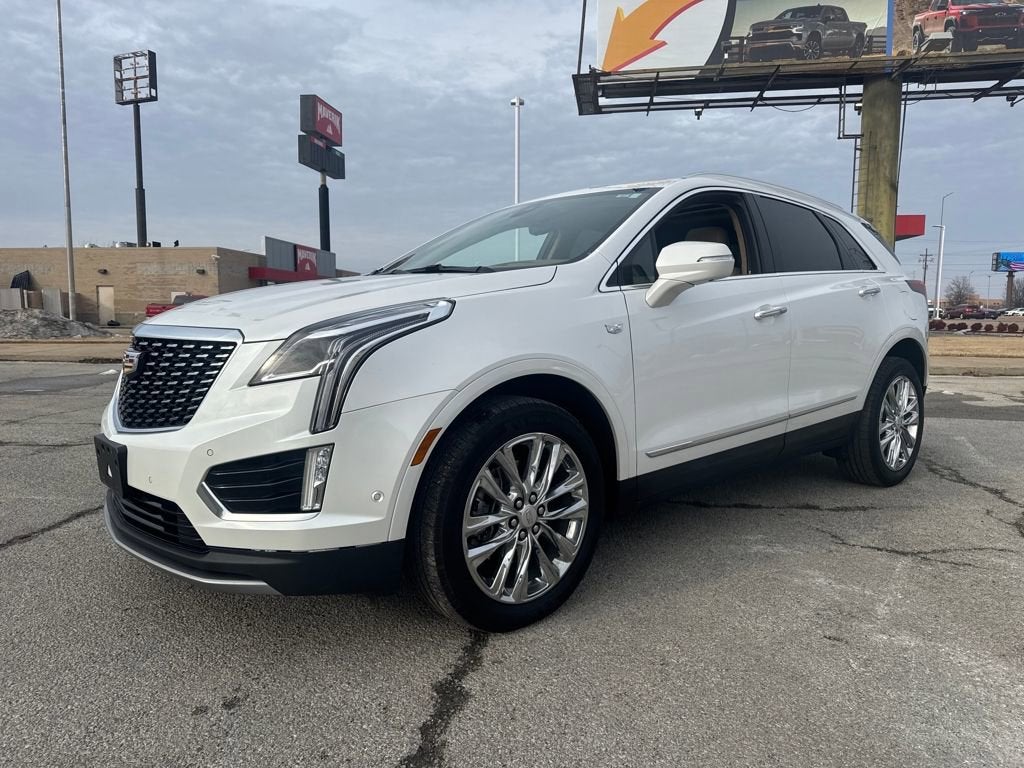 2023 Cadillac XT5 Premium Luxury