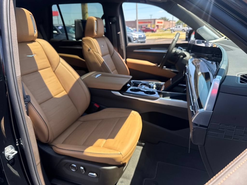 2026 Cadillac Escalade Luxury