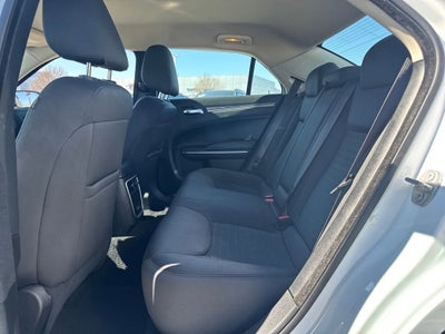 2021 Chrysler 300 Touring