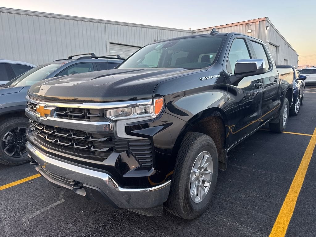 2025 Chevrolet Silverado 1500 LT