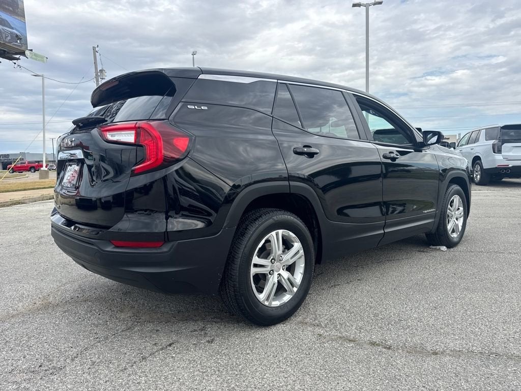 2024 GMC Terrain SLE
