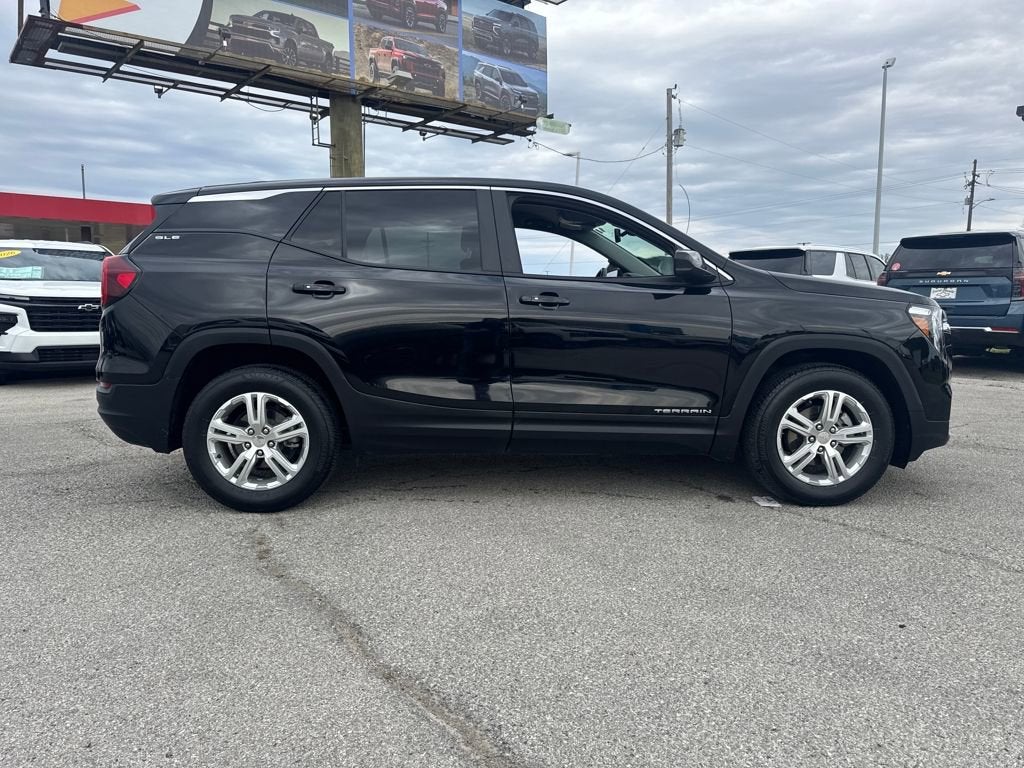 2024 GMC Terrain SLE