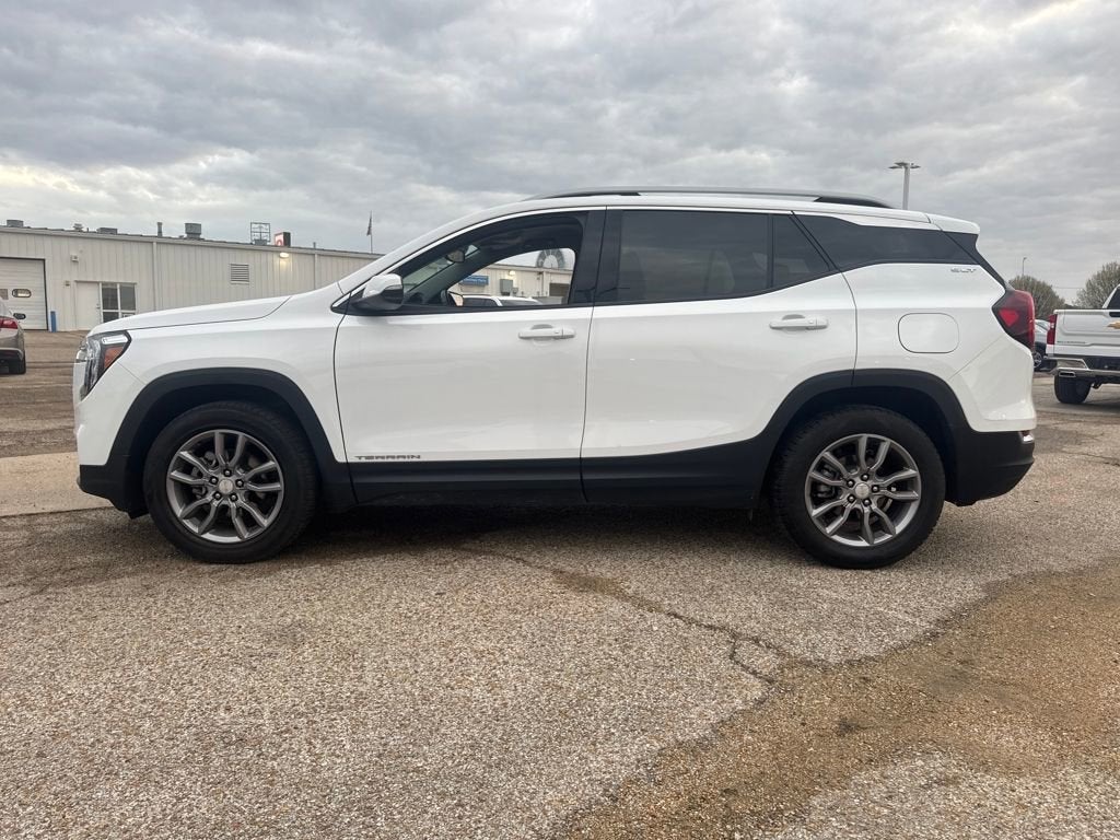 2024 GMC Terrain SLT