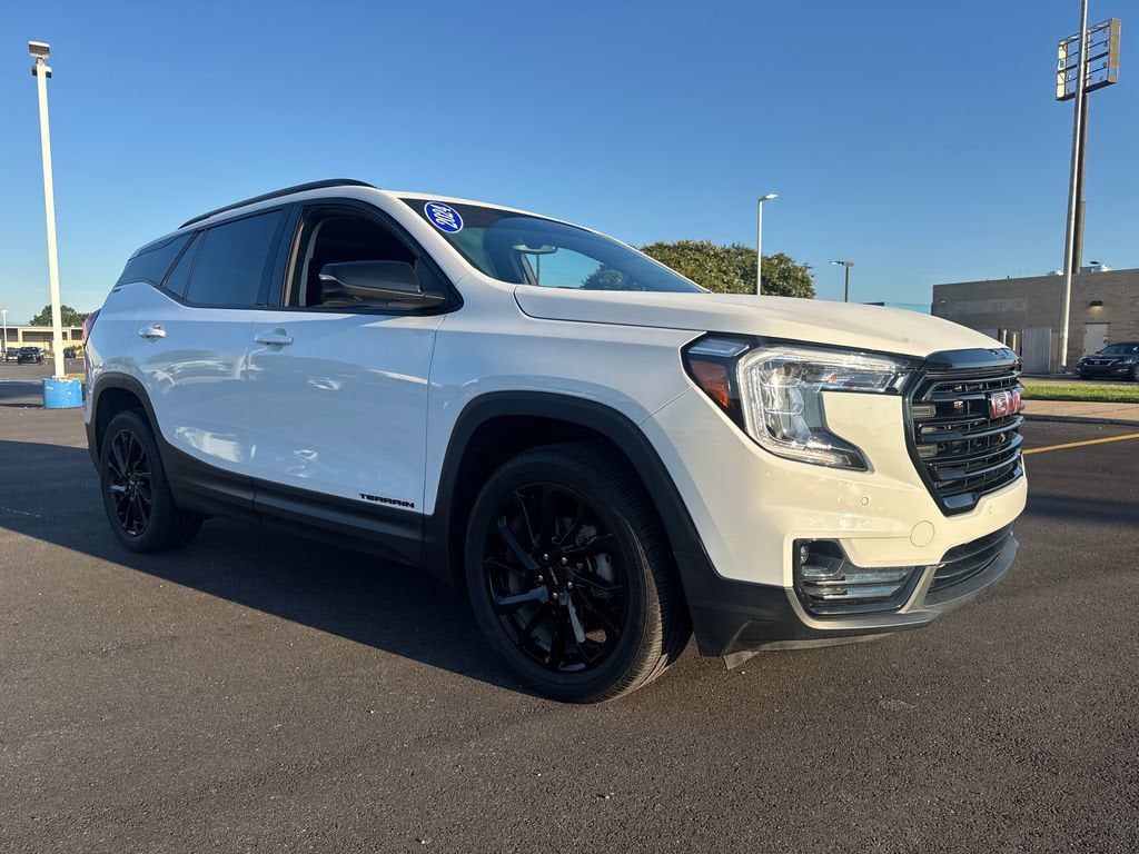 2024 GMC Terrain SLT
