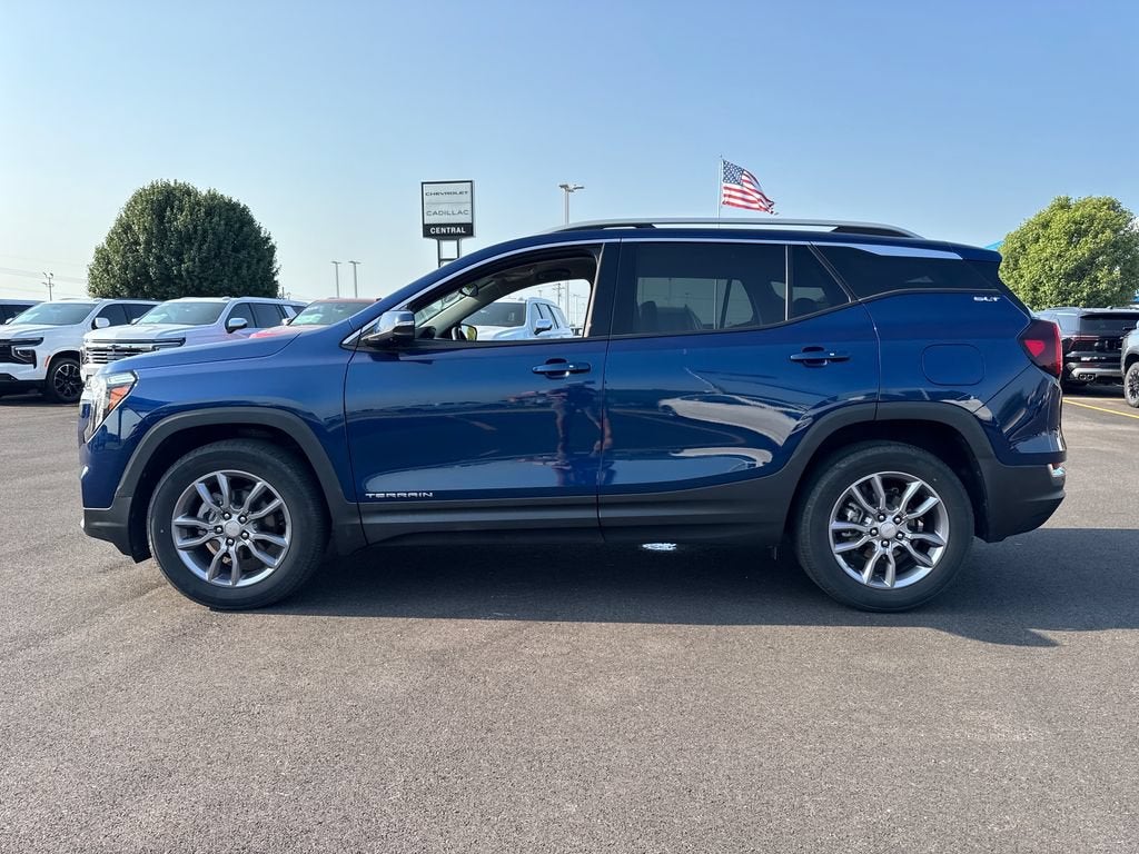 2023 GMC Terrain SLT