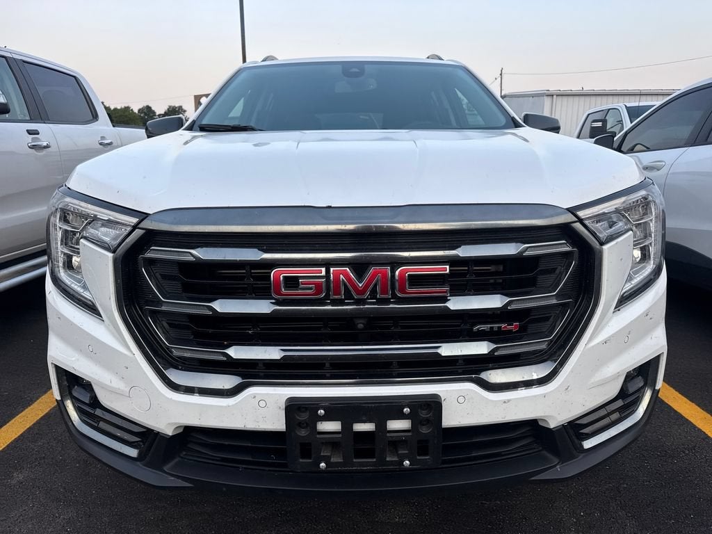 2024 GMC Terrain AT4