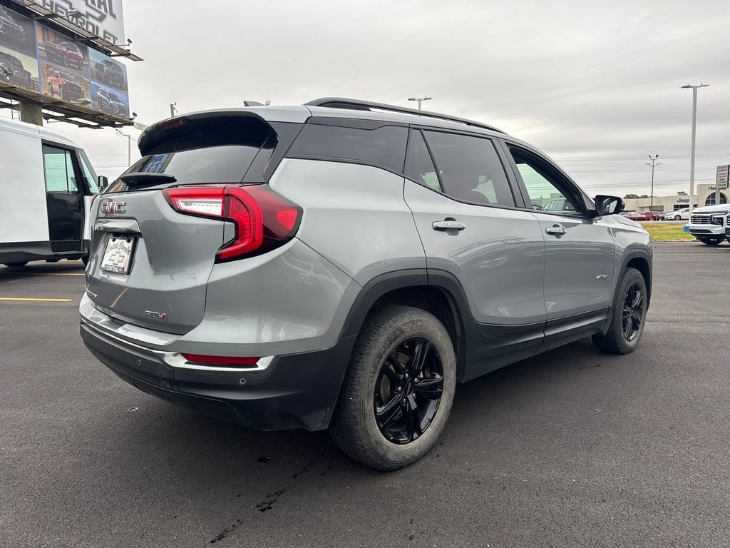 2024 GMC Terrain AT4