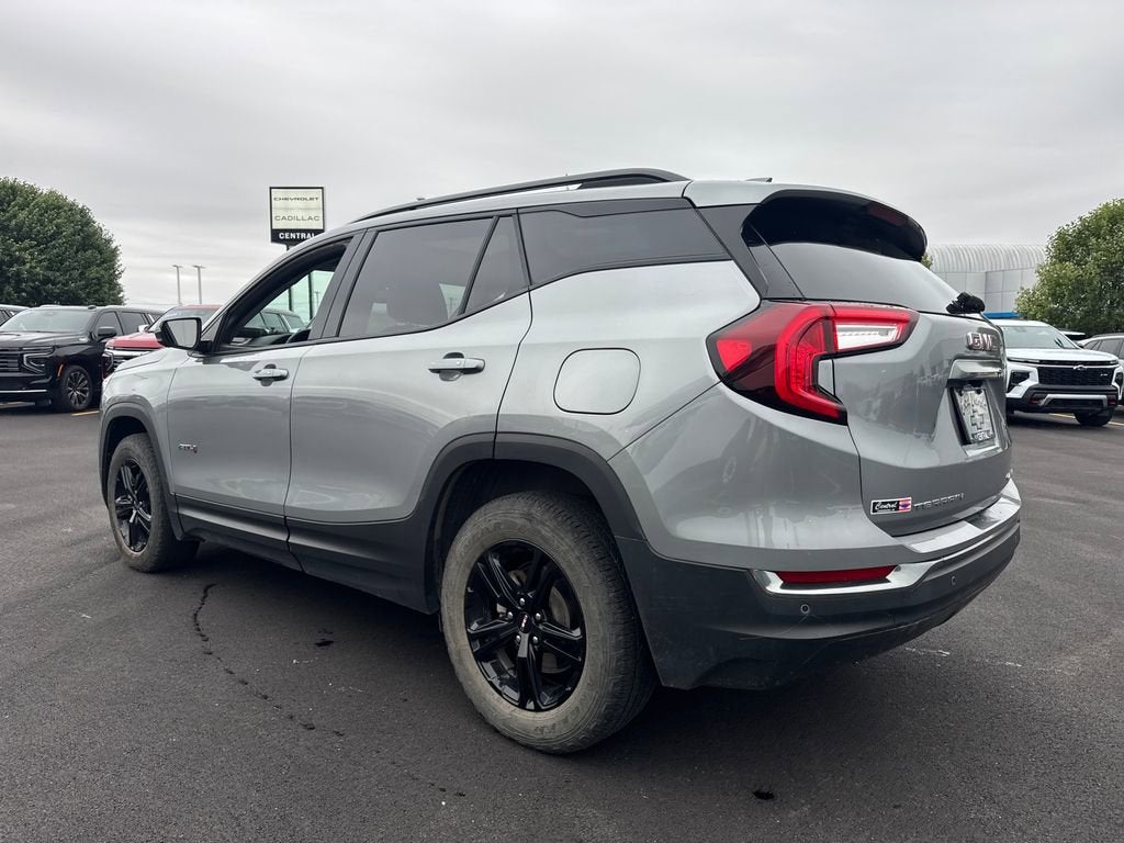 2024 GMC Terrain AT4