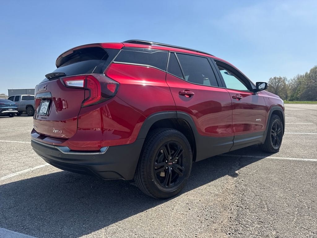 2024 GMC Terrain AT4