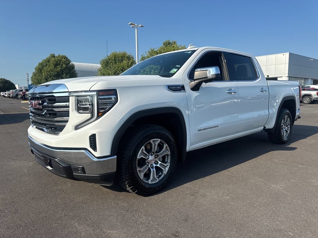 2025 GMC Sierra 1500 SLT
