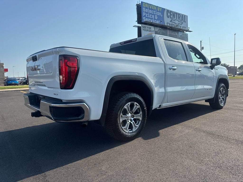 2025 GMC Sierra 1500 SLT