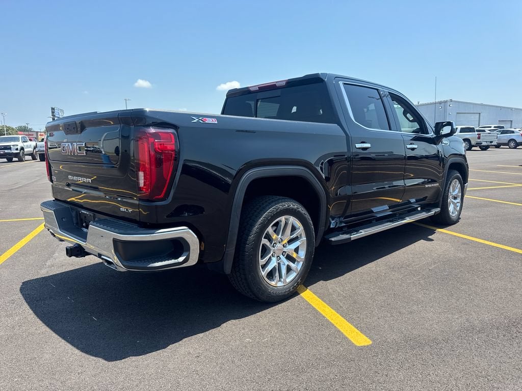 2021 GMC Sierra 1500 SLT