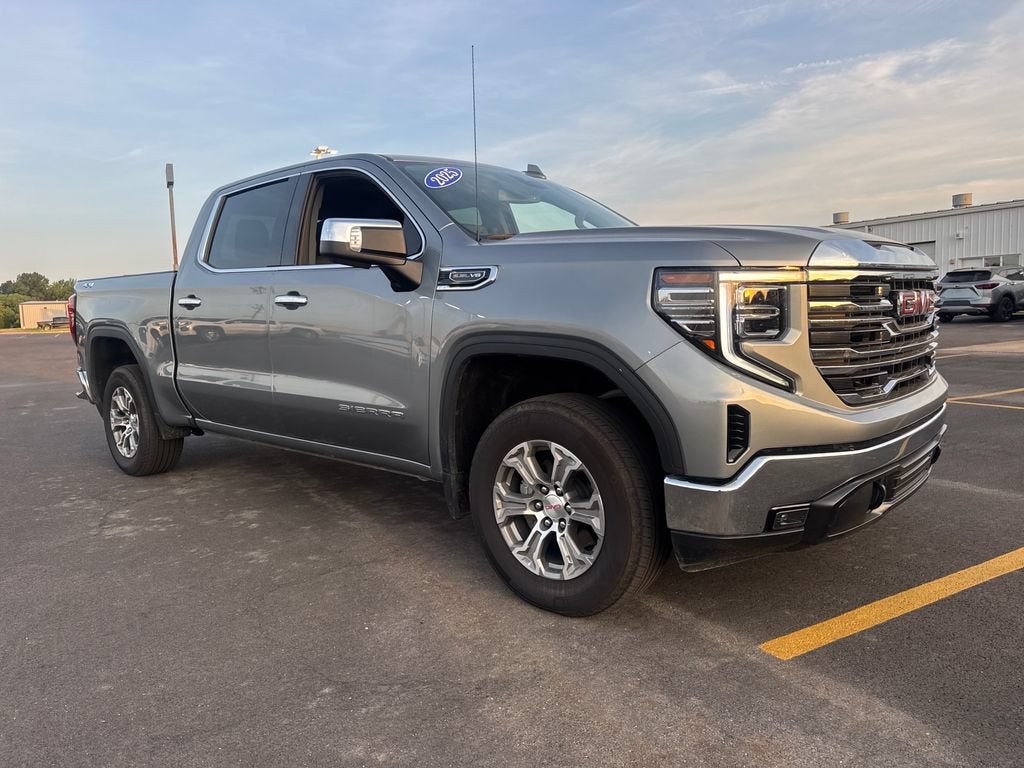 2025 GMC Sierra 1500 SLT