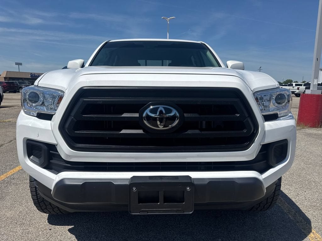 2022 Toyota Tacoma 2WD SR