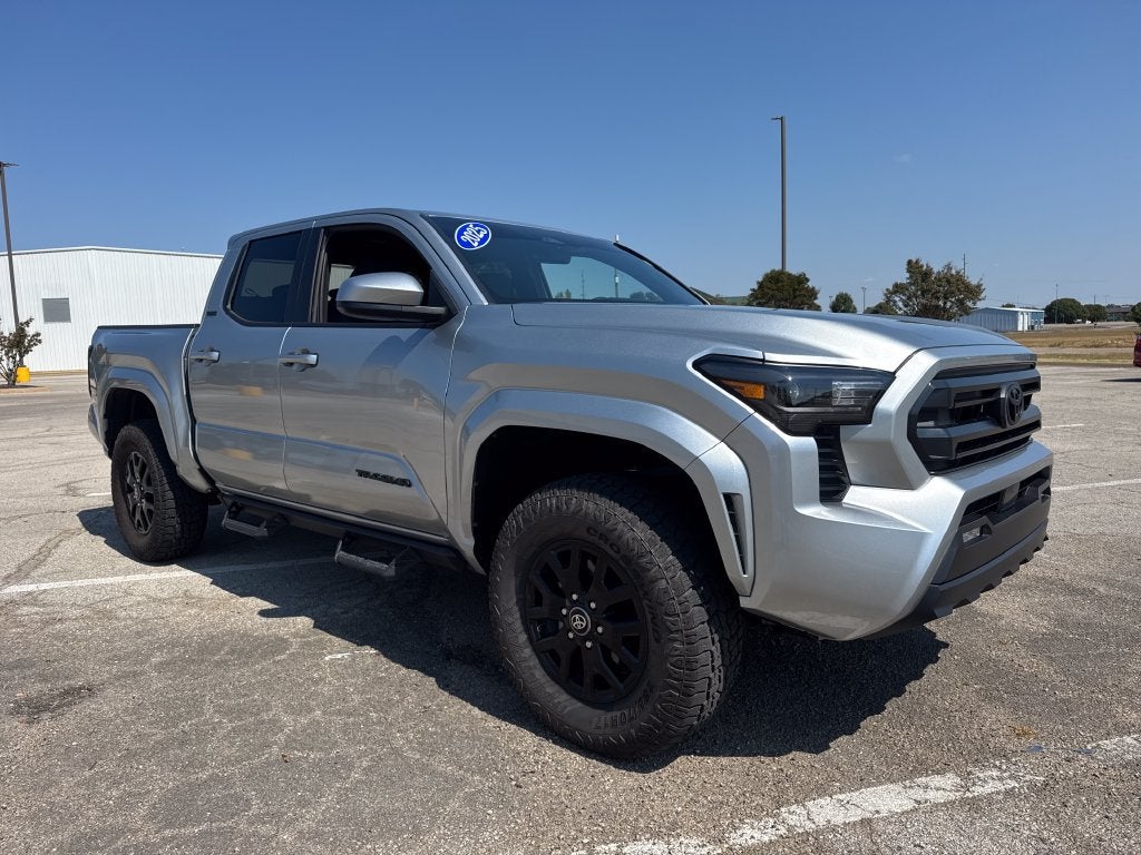 2025 Toyota Tacoma 4WD SR