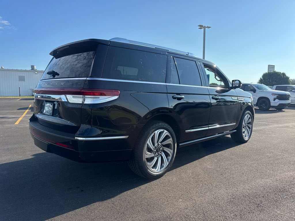 2023 Lincoln Navigator Reserve