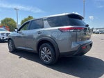 2025 Nissan Pathfinder S