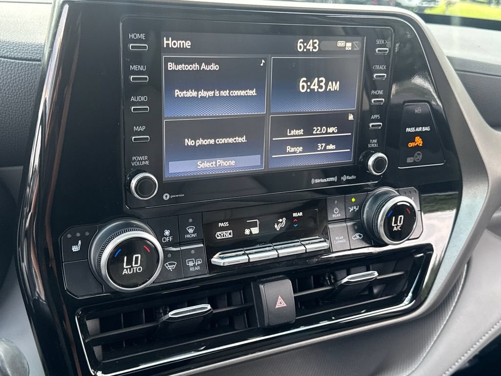 2022 Toyota Highlander XLE