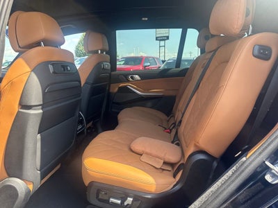 2024 BMW X7 xDrive40i