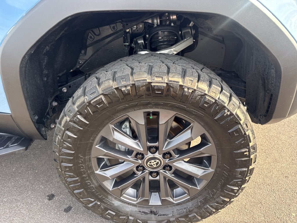 2026 Toyota Land Cruiser 4DR 4WD