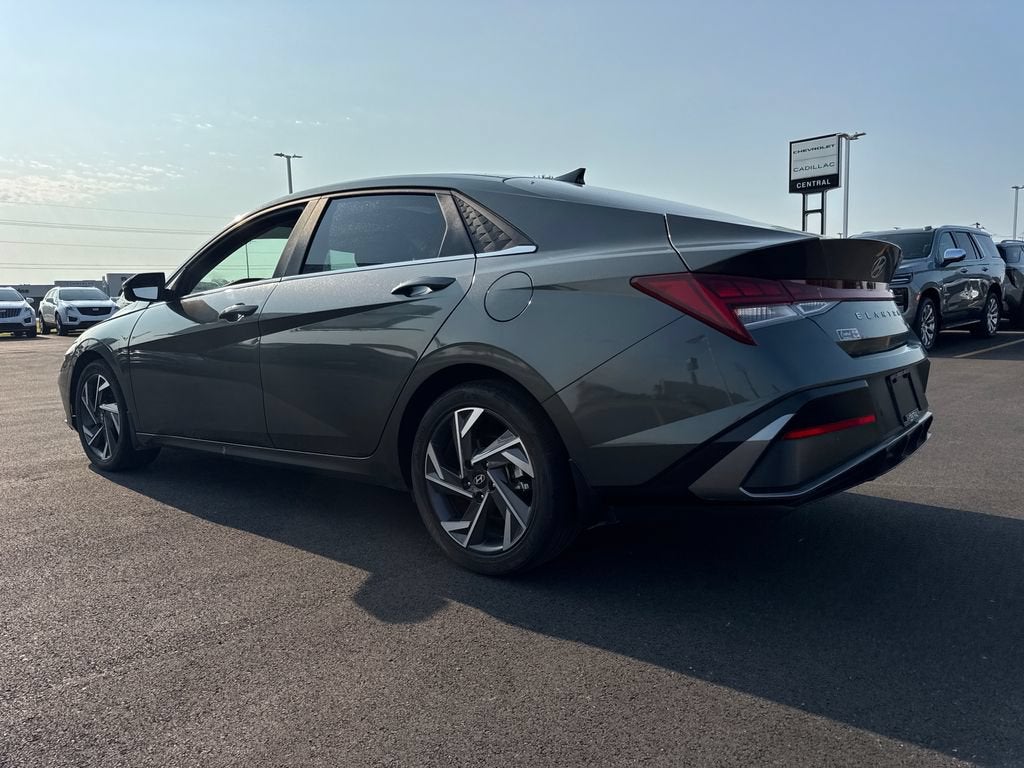 2024 Hyundai Elantra Limited