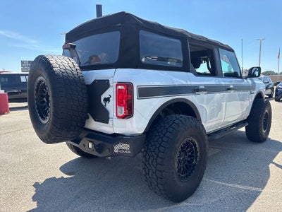 2022 Ford Bronco Base