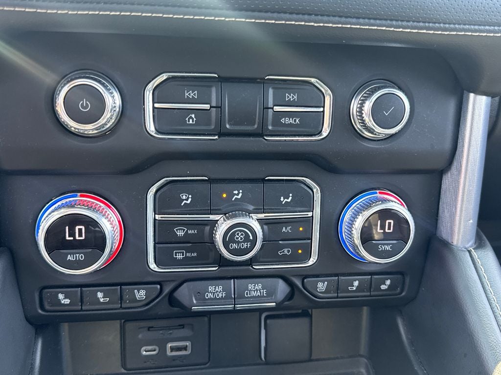 2021 GMC Yukon SLT