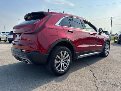 2022 Cadillac XT4 Premium Luxury