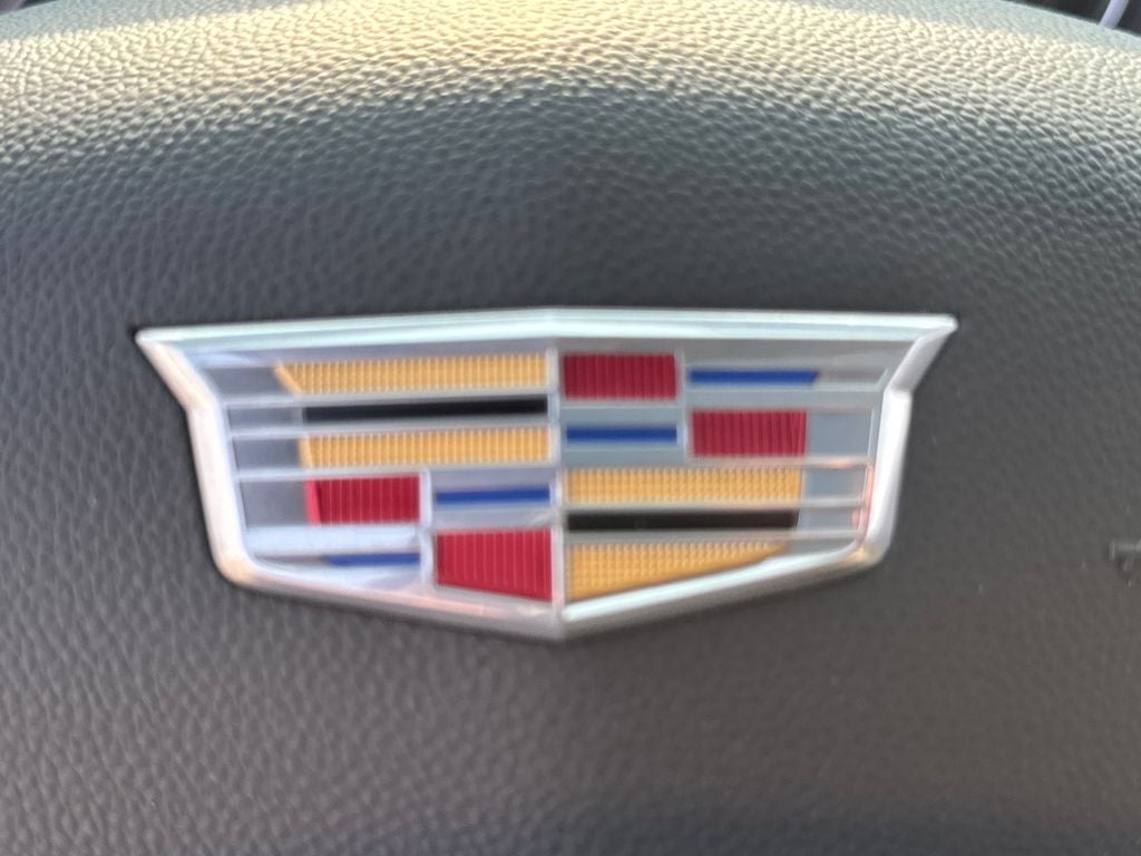 2022 Cadillac XT4 Premium Luxury
