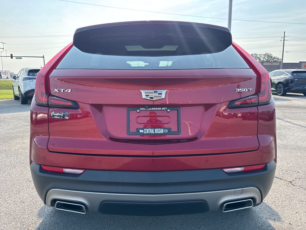 2022 Cadillac XT4 Premium Luxury