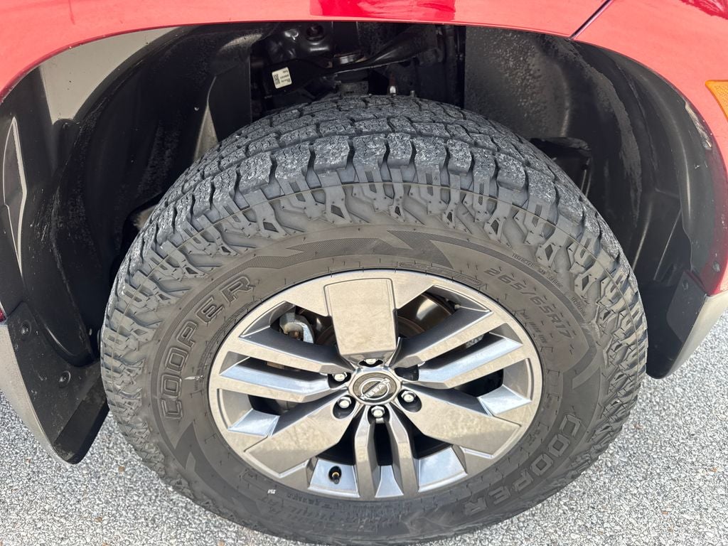 2023 Nissan Frontier SV
