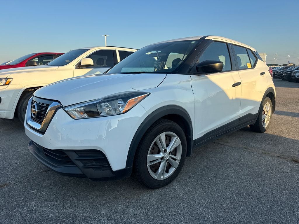 2020 Nissan Kicks S