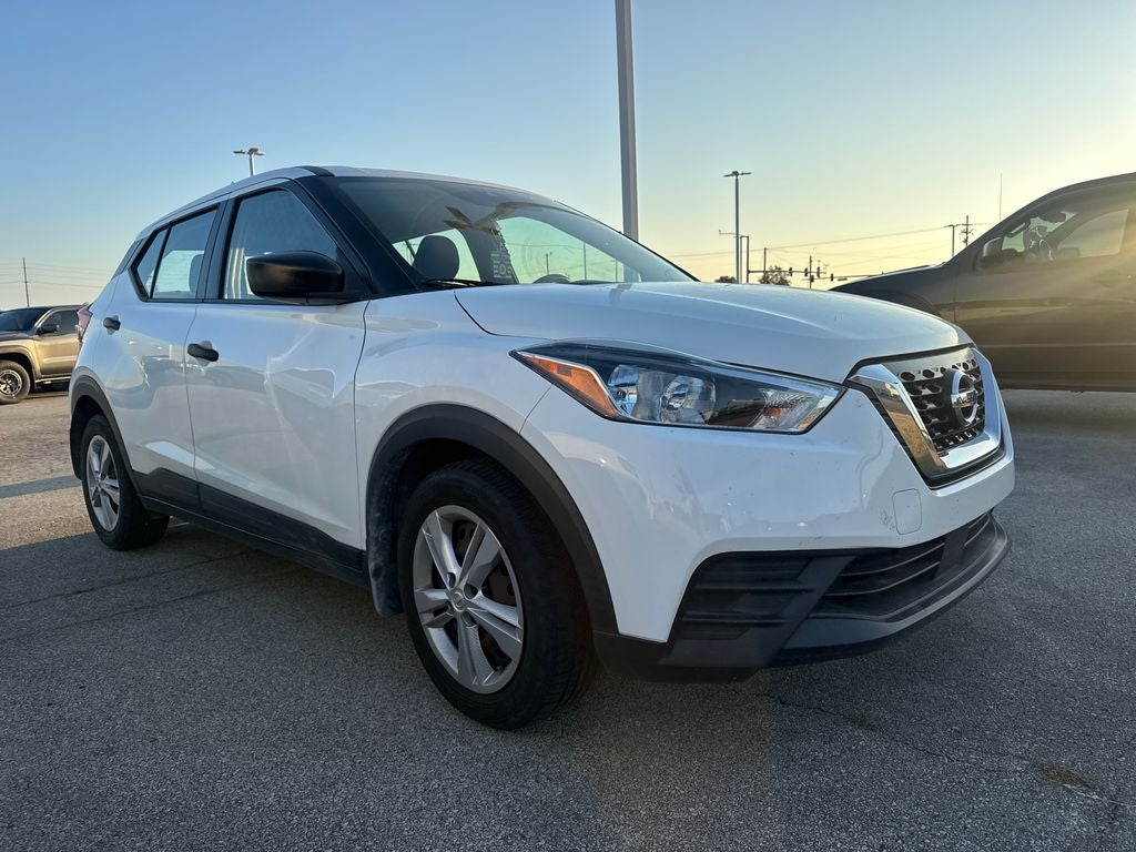 2020 Nissan Kicks S
