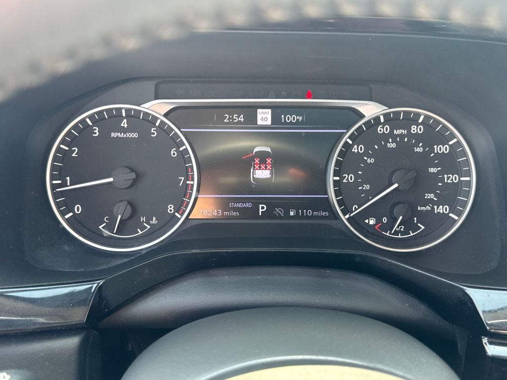 2022 Nissan Pathfinder SL