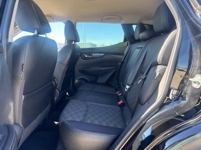 2022 Nissan Rogue Sport SV