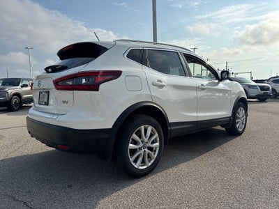 2022 Nissan Rogue Sport SV