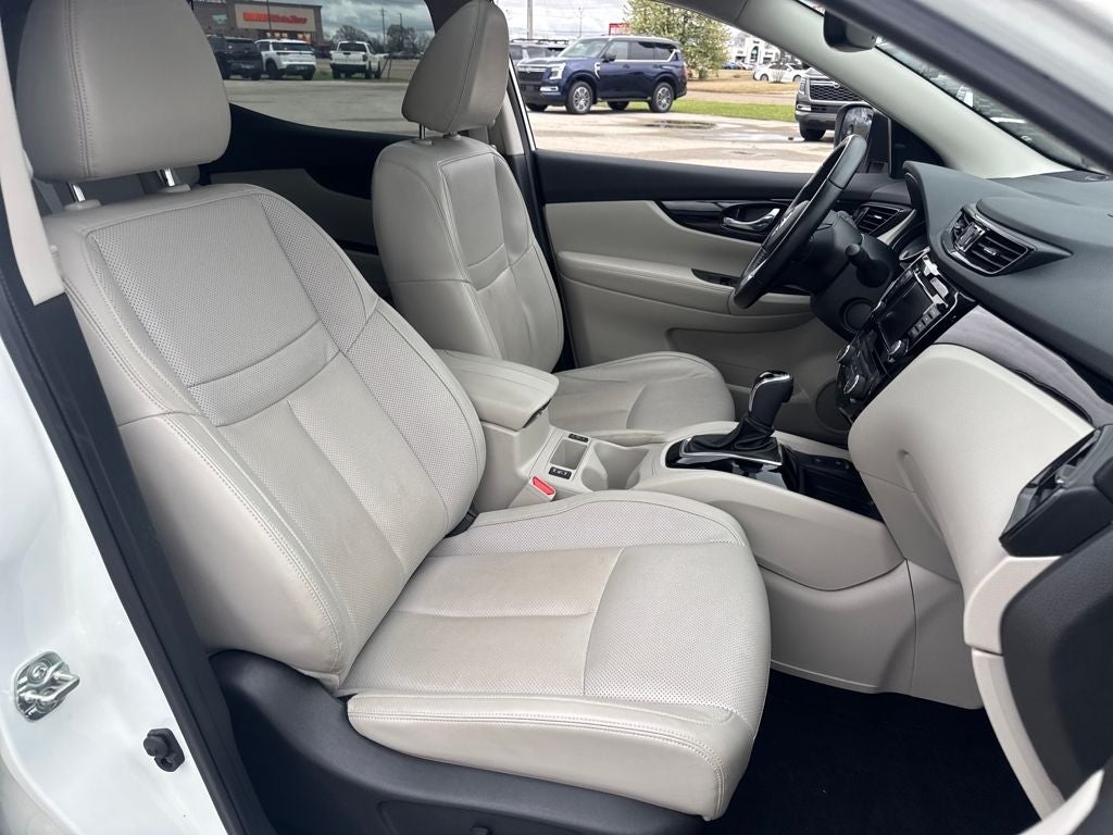 2021 Nissan Rogue Sport SL