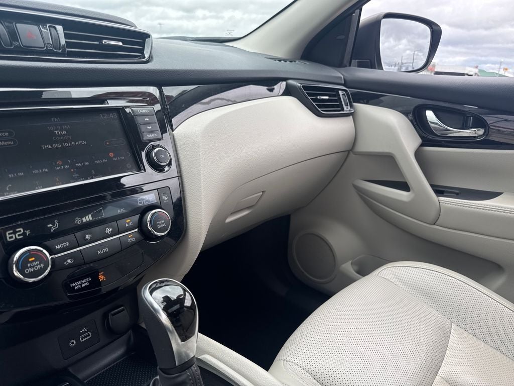 2021 Nissan Rogue Sport SL